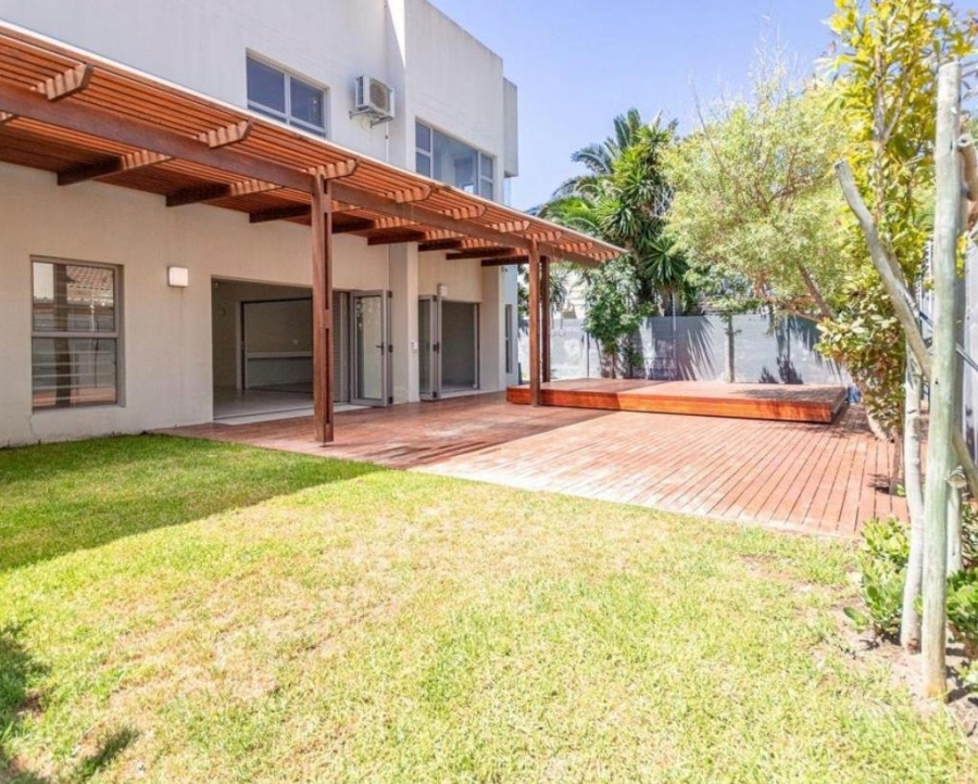 5 Bedroom Property for Sale in Sunset Beach Western Cape